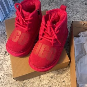 BRAND NEW TODDLER GIRL PINK UGGS